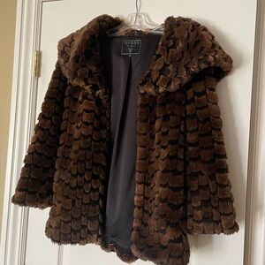 Vintage high quality faux fur Guess winter coat - in style for this winter!